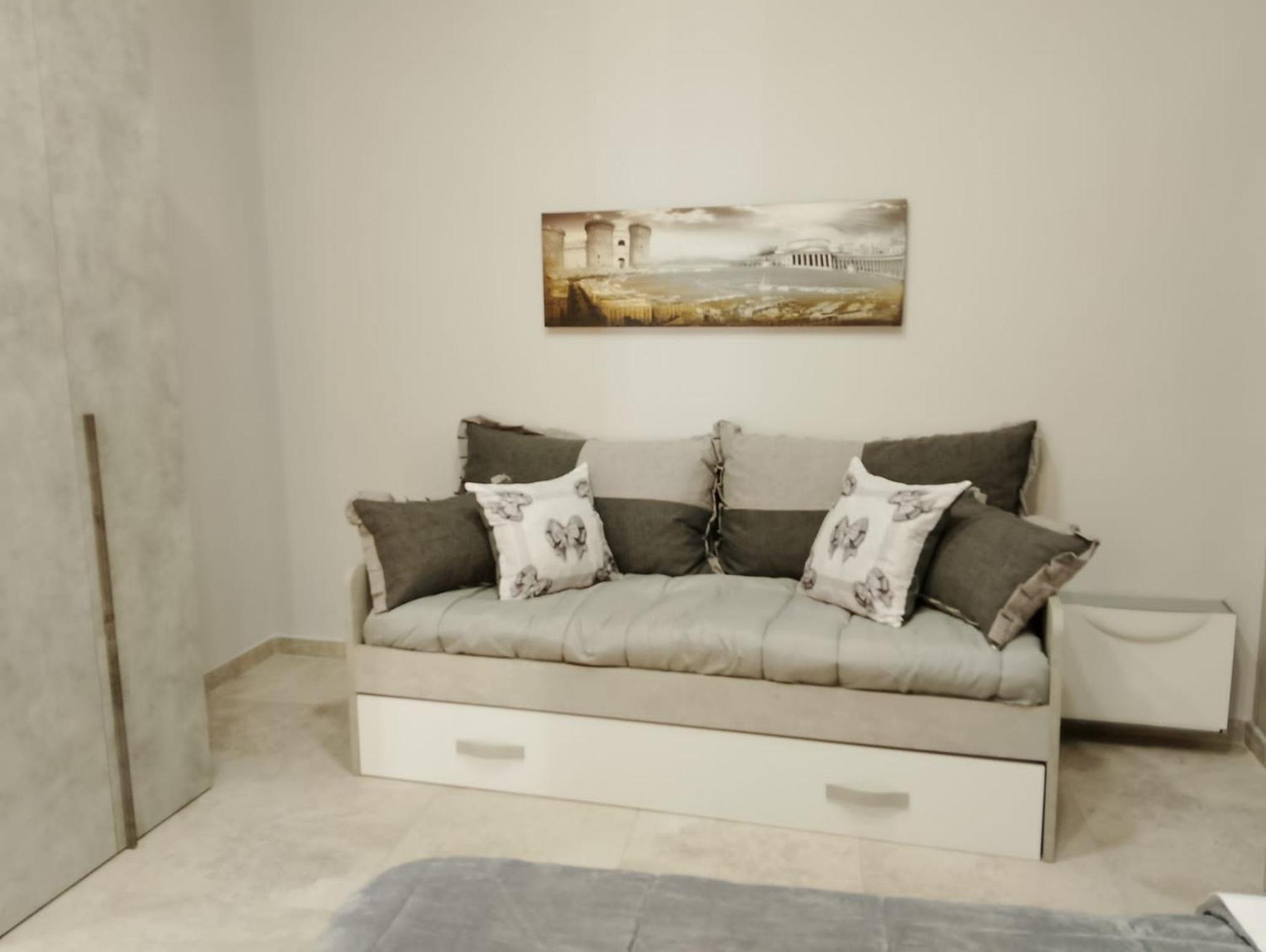 شقة Mary House Napoli Centro المظهر الخارجي الصورة