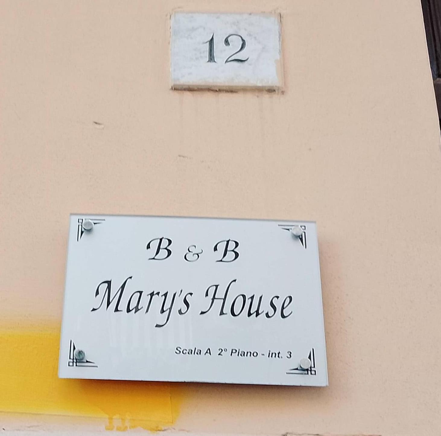 شقة Mary House Napoli Centro المظهر الخارجي الصورة